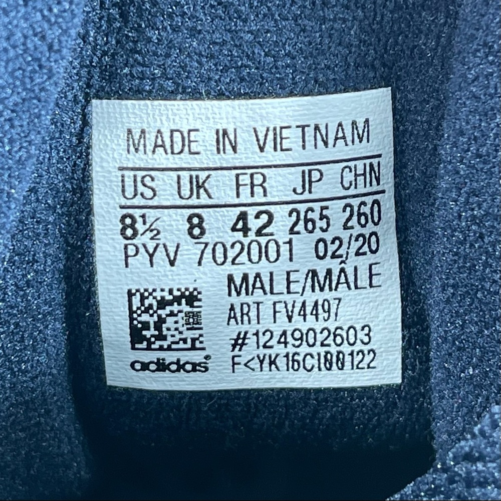 Adidas Men’s Pro Model Shoes - Picture 7 of 7